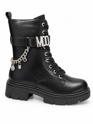 Boots in Schwarz - Levelone GmbH & Co. KG