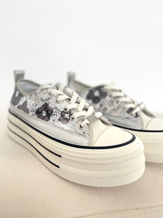 Sneakers 2512311-16