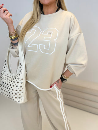 Zweiteiler-beige-hose-sweater-damen-levelone