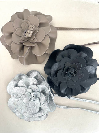 Knytbälte i läder 2512092-94